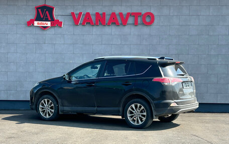Toyota RAV4, 2018 год, 2 600 000 рублей, 7 фотография