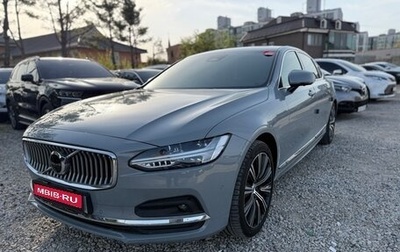Volvo S90 II рестайлинг, 2024 год, 5 650 000 рублей, 1 фотография