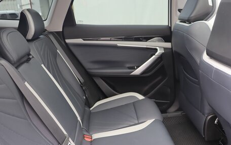 Geely Atlas, 2024 год, 2 600 000 рублей, 22 фотография