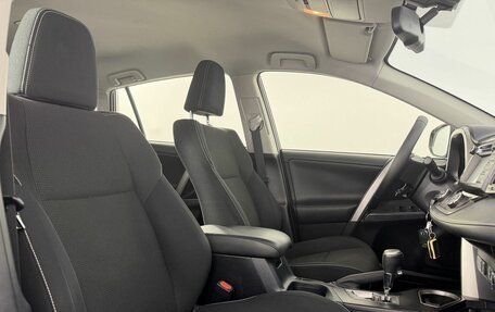 Toyota RAV4, 2016 год, 2 150 000 рублей, 18 фотография