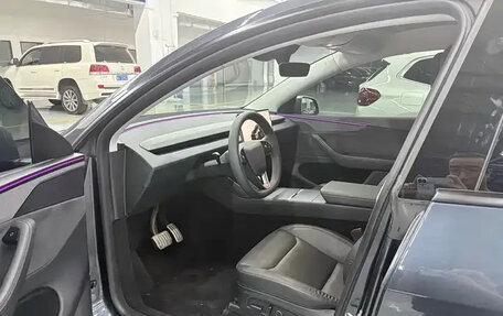 Tesla Model Y I, 2025 год, 6 110 999 рублей, 4 фотография
