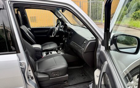Mitsubishi Pajero IV, 2012 год, 2 180 000 рублей, 14 фотография
