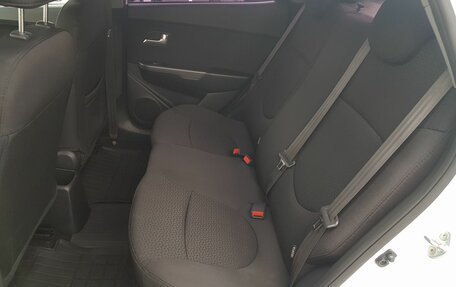 KIA Rio III рестайлинг, 2015 год, 1 099 000 рублей, 16 фотография