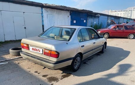 Nissan Primera II рестайлинг, 1992 год, 135 000 рублей, 2 фотография
