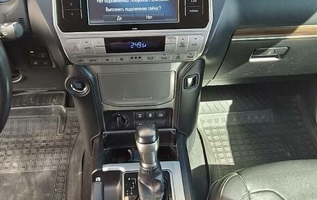Toyota Land Cruiser Prado 150 рестайлинг 2, 2018 год, 4 650 000 рублей, 9 фотография