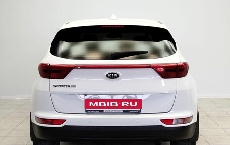 KIA Sportage IV рестайлинг, 2017 год, 1 990 000 рублей, 6 фотография
