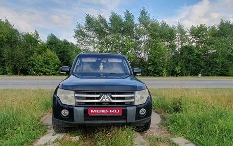 Mitsubishi Pajero IV, 2006 год, 1 446 000 рублей, 1 фотография