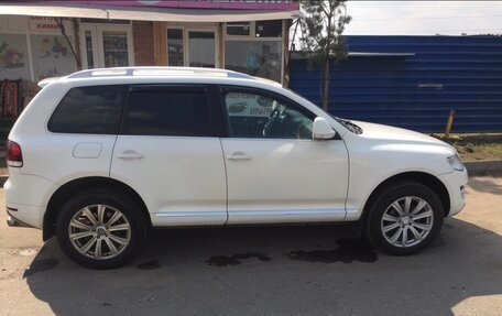 Volkswagen Touareg III, 2009 год, 950 000 рублей, 3 фотография