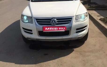 Volkswagen Touareg III, 2009 год, 950 000 рублей, 4 фотография