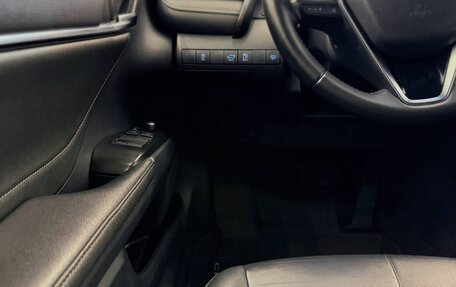 Toyota Camry, 2021 год, 2 750 000 рублей, 14 фотография