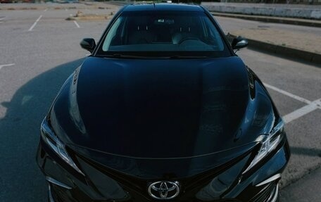 Toyota Camry, 2021 год, 2 750 000 рублей, 5 фотография