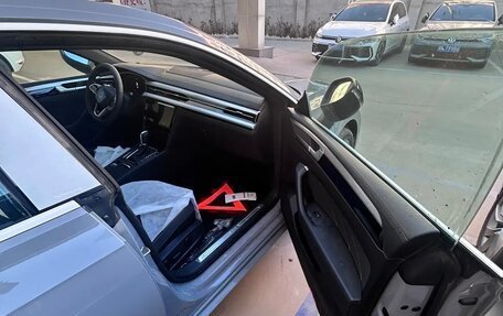 Volkswagen Passat CC, 2024 год, 4 650 000 рублей, 9 фотография