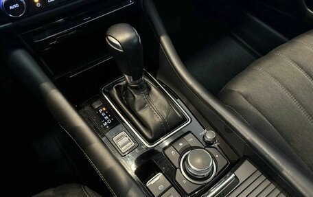Mazda 6, 2019 год, 2 215 000 рублей, 13 фотография