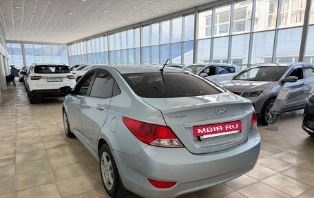 Hyundai Solaris II рестайлинг, 2012 год, 850 000 рублей, 8 фотография