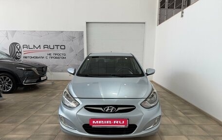 Hyundai Solaris II рестайлинг, 2012 год, 850 000 рублей, 2 фотография