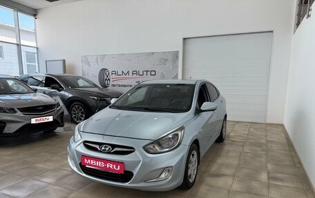 Hyundai Solaris II рестайлинг, 2012 год, 850 000 рублей, 4 фотография