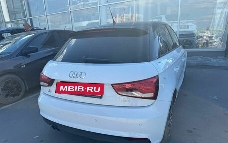 Audi A1, 2015 год, 1 050 000 рублей, 3 фотография