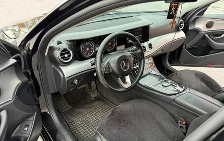 Mercedes-Benz E-Класс, 2017 год, 2 200 000 рублей, 5 фотография
