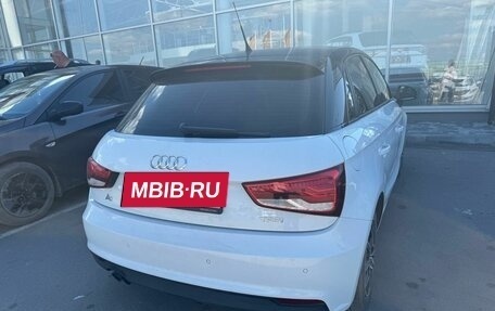 Audi A1, 2015 год, 1 050 000 рублей, 14 фотография