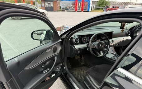 Mercedes-Benz E-Класс, 2017 год, 2 200 000 рублей, 6 фотография