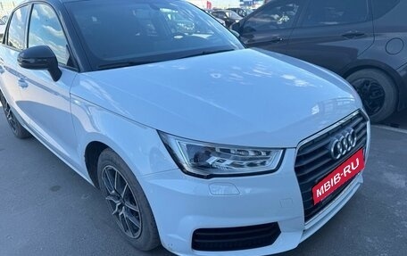 Audi A1, 2015 год, 1 050 000 рублей, 17 фотография