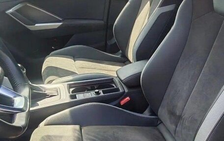 Audi Q3, 2021 год, 2 395 000 рублей, 10 фотография