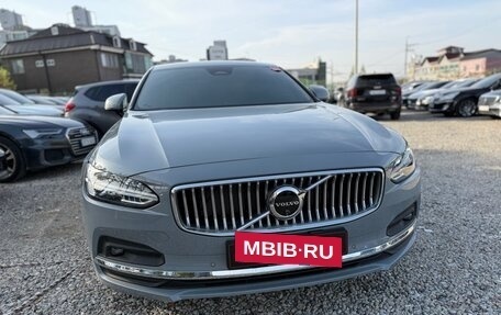 Volvo S90 II рестайлинг, 2024 год, 5 650 000 рублей, 2 фотография