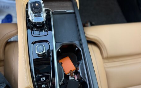 Volvo S90 II рестайлинг, 2024 год, 5 650 000 рублей, 25 фотография