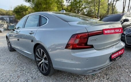 Volvo S90 II рестайлинг, 2024 год, 5 650 000 рублей, 7 фотография