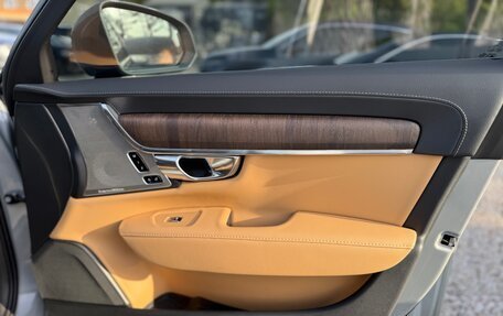 Volvo S90 II рестайлинг, 2024 год, 5 650 000 рублей, 31 фотография