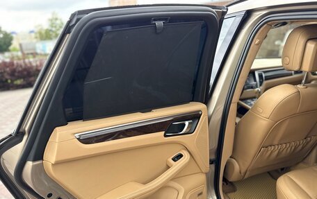 Porsche Macan I рестайлинг, 2014 год, 1 950 000 рублей, 23 фотография