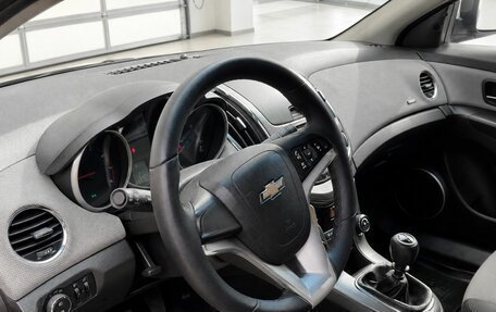 Chevrolet Cruze II, 2014 год, 900 000 рублей, 7 фотография