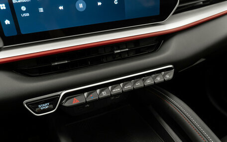 Geely Coolray I, 2024 год, 2 290 000 рублей, 18 фотография