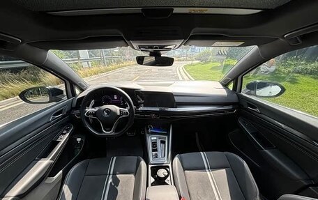 Volkswagen Golf VIII, 2022 год, 1 690 098 рублей, 9 фотография