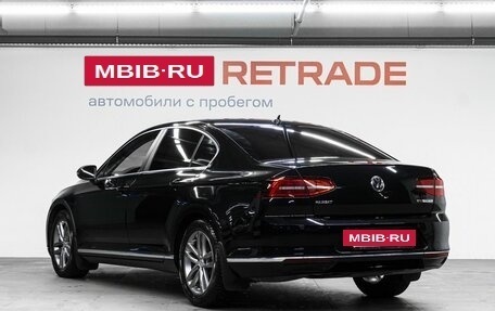 Volkswagen Passat B8 рестайлинг, 2017 год, 2 095 000 рублей, 8 фотография