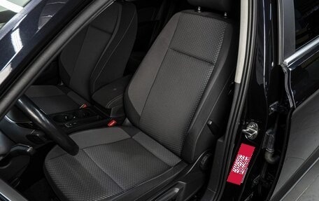 Volkswagen Passat B8 рестайлинг, 2017 год, 2 095 000 рублей, 13 фотография