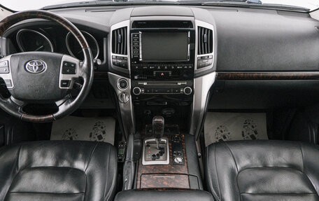Toyota Land Cruiser 200, 2014 год, 4 399 000 рублей, 11 фотография