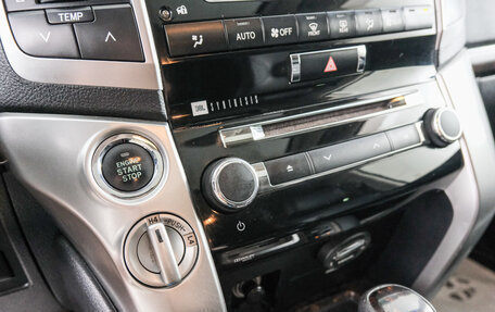 Toyota Land Cruiser 200, 2014 год, 4 399 000 рублей, 17 фотография