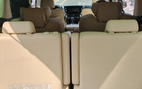 Toyota Alphard III, 2021 год, 5 250 000 рублей, 10 фотография