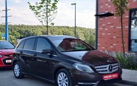 Mercedes-Benz B-Класс, 2014 год, 1 150 000 рублей, 2 фотография