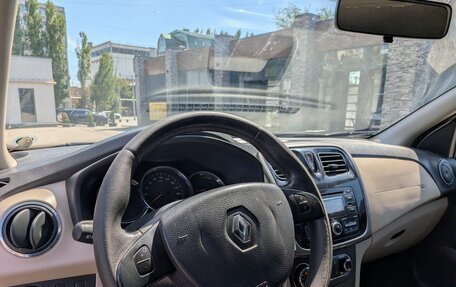Renault Logan II, 2015 год, 440 000 рублей, 3 фотография