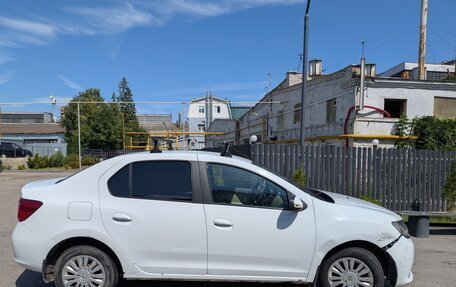 Renault Logan II, 2015 год, 440 000 рублей, 9 фотография