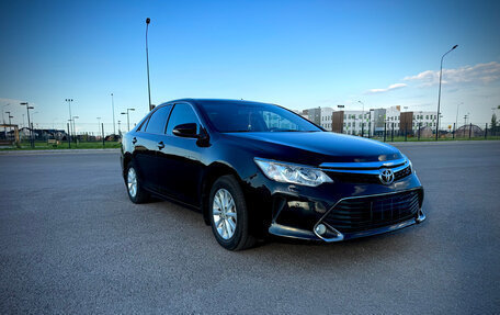 Toyota Camry, 2017 год, 2 000 000 рублей, 7 фотография