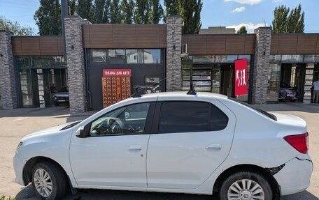 Renault Logan II, 2015 год, 440 000 рублей, 15 фотография