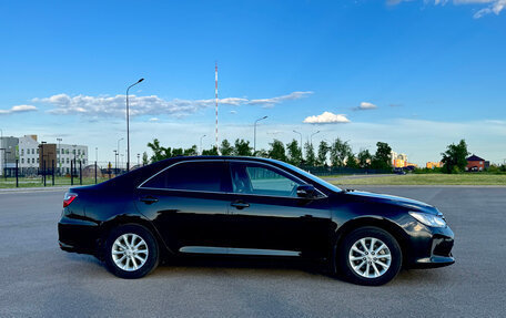 Toyota Camry, 2017 год, 2 000 000 рублей, 6 фотография