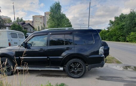 Mitsubishi Pajero IV, 2006 год, 1 446 000 рублей, 6 фотография