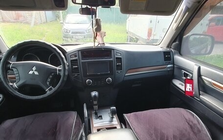 Mitsubishi Pajero IV, 2006 год, 1 446 000 рублей, 13 фотография