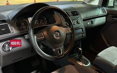 Volkswagen Touran III, 2012 год, 1 170 000 рублей, 9 фотография