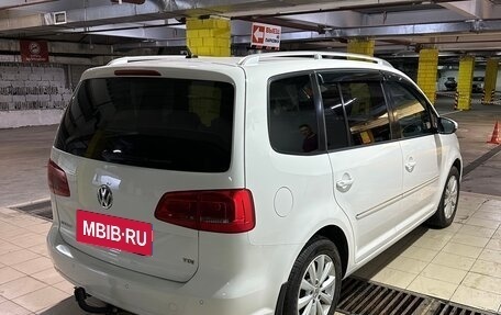 Volkswagen Touran III, 2012 год, 1 170 000 рублей, 5 фотография