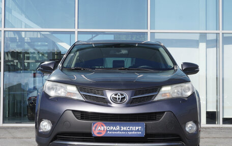 Toyota RAV4, 2013 год, 1 654 000 рублей, 2 фотография